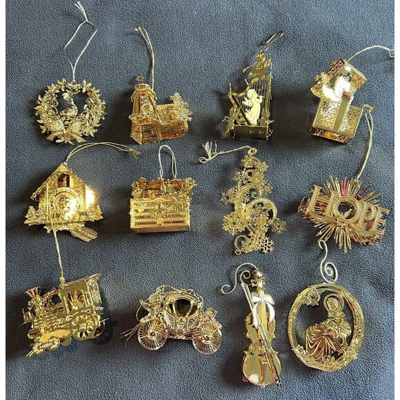 Danbury Mint Gold Ornaments Set of 12, preowned - Picture 1 of 9